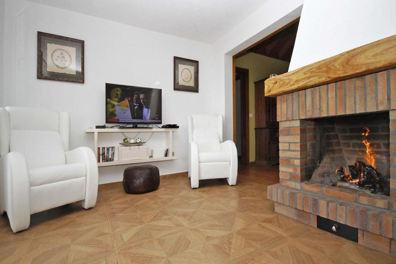 טיחראפה Villa Tojayma מראה חיצוני תמונה