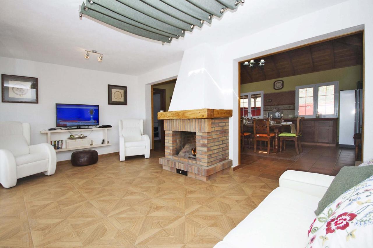 טיחראפה Villa Tojayma מראה חיצוני תמונה